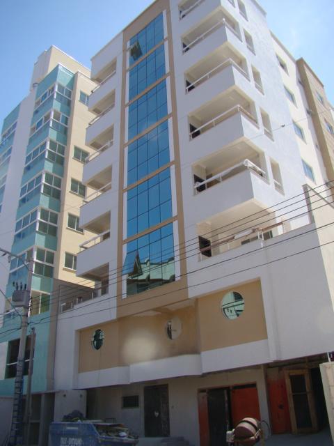 Edificio Piezzo De Mare Apartment Meia Praia Bagian luar foto